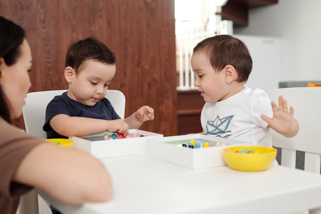 cómo manejar niños autistas